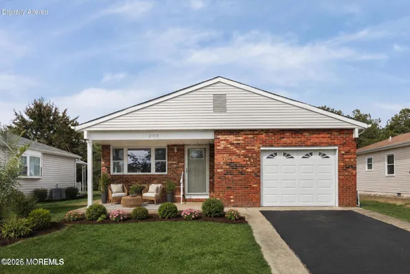 Property Slideshow image 2 of 43 | 289 costa mesa dr, Toms River, NJ, 08757