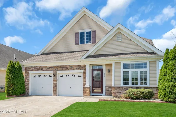 Property Slideshow image 2 of 36 | 356 grande blvd, Glassboro Boro, NJ, 08028