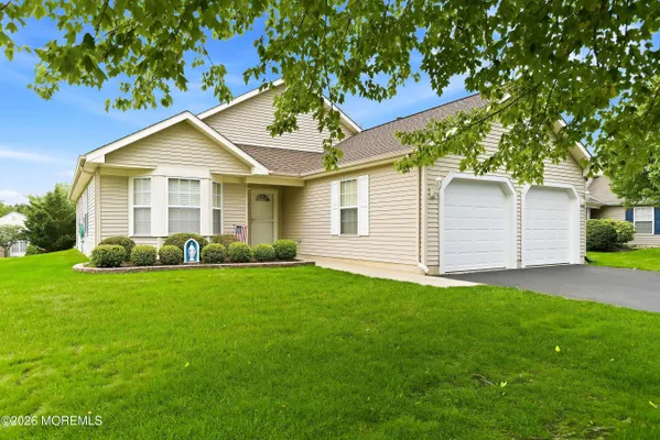 Property Slideshow image 2 of 38 | 42 meadows ln, Whiting, NJ, 08759