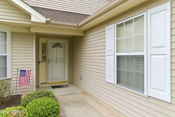 Property Slideshow image 3 of 38 | 42 meadows ln, Whiting, NJ, 08759