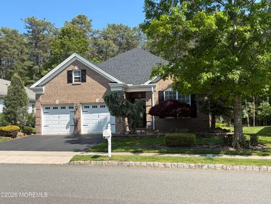 Property Slideshow image 3 of 36 | 7 gables way, Jackson, NJ, 08527