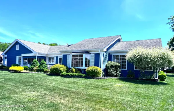 Property Slideshow image 2 of 31 | 1481 serrata way, Toms River, NJ, 08755