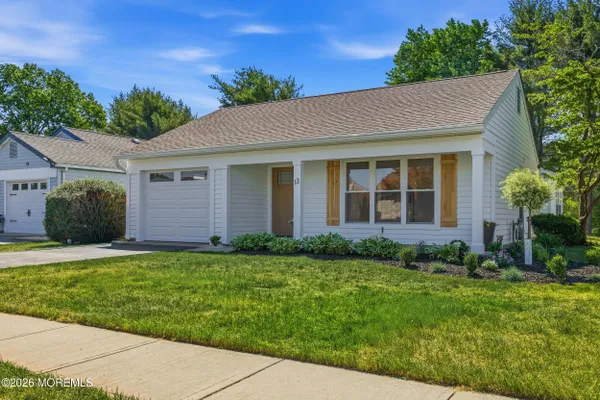 Property Slideshow image 2 of 47 | 13 saint paul pl, Manchester, NJ, 08759