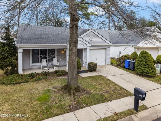 Property Slideshow image 3 of 52 | 2315 kira ct, Toms River, NJ, 08755