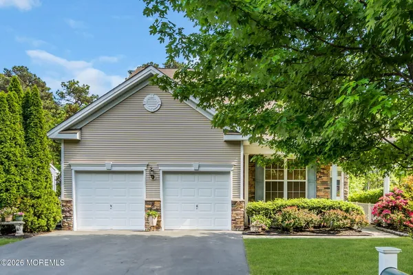 Property Slideshow image 2 of 27 | 121 golf view dr, Little Egg Harbor, NJ, 08087