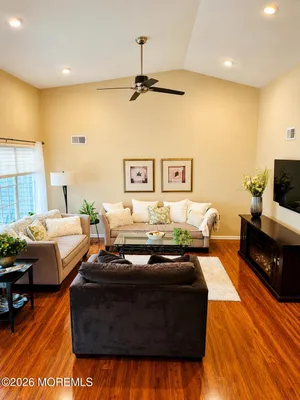 Property Slideshow image 3 of 43 | 1042b canterbury dr, Manchester, NJ, 08759