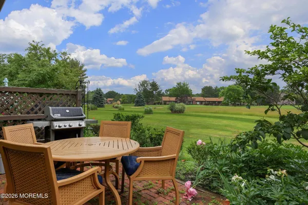 Property Slideshow image 2 of 69 | 33 andover ct, Red Bank, NJ, 07701