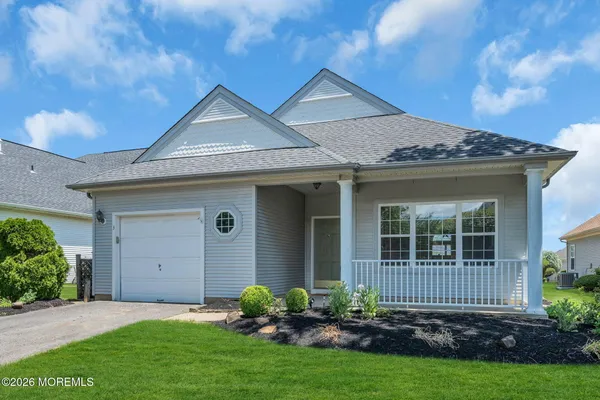 Property Slideshow image 2 of 56 | 3 geoffrey ct, Manchester, NJ, 08759