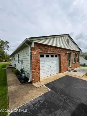 Property Slideshow image 2 of 21 | 348 costa mesa dr, Toms River, NJ, 08757