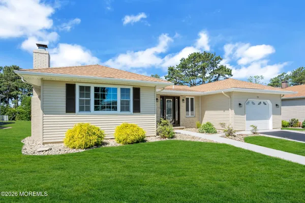 Property Slideshow image 2 of 40 | 51 trent dr, Toms River, NJ, 08757