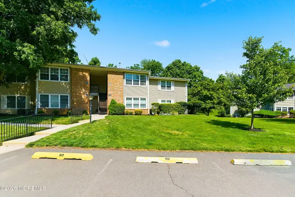 Property Slideshow image 2 of 25 | 106 viburnum ter 307, Red Bank, NJ, 07701