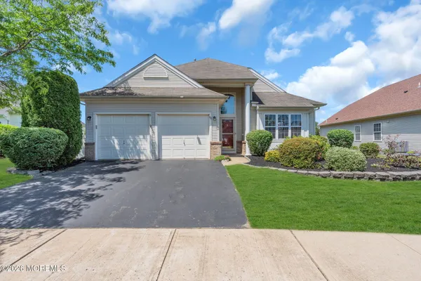 Property Slideshow image 3 of 100 | 12 neville ct, Manchester, NJ, 08759