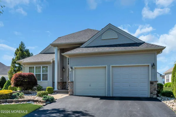 Property Slideshow image 3 of 58 | 79 ambassador dr, Manchester, NJ, 08759