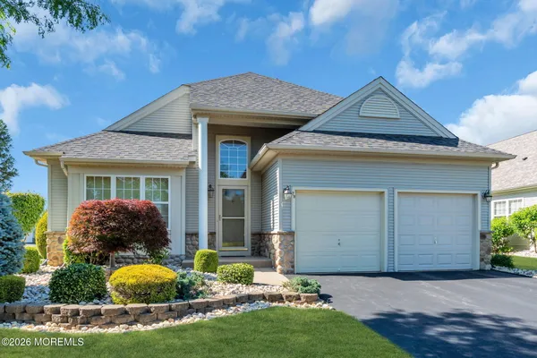 Property Slideshow image 2 of 58 | 79 ambassador dr, Manchester, NJ, 08759