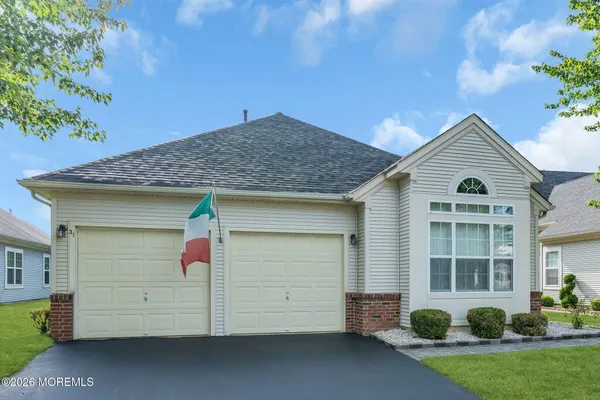 Property Slideshow image 2 of 72 | 31 provence dr, Manchester, NJ, 08759