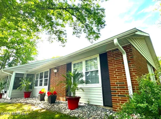 Property Slideshow image 3 of 45 | 258 jefferson ct b, Lakewood, NJ, 08701