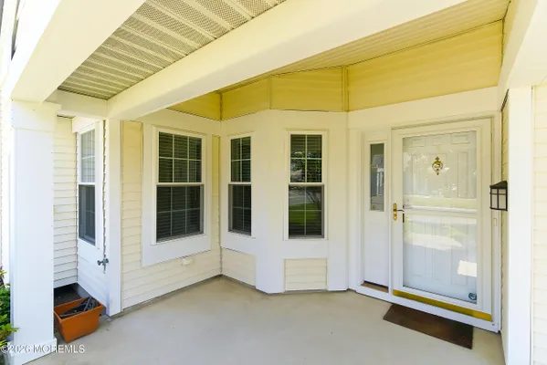 Property Slideshow image 3 of 36 | 1188b thornbury ln, Manchester, NJ, 08759