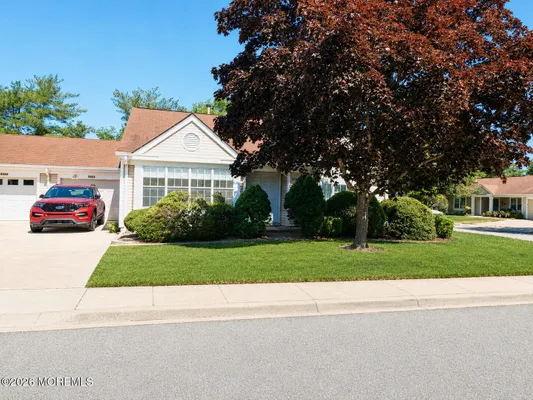 Property Slideshow image 2 of 33 | 1173b thornbury ln, Manchester, NJ, 08759