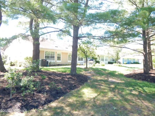 Property Slideshow image 2 of 3 | 1173b thornbury ln, Manchester, NJ, 08759