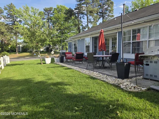Property Slideshow image 3 of 17 | 988b buckingham dr, Manchester, NJ, 08759