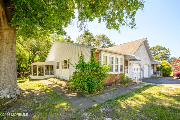 Property Slideshow image 2 of 28 | 8a portsmouth st 54b, Whiting, NJ, 08759