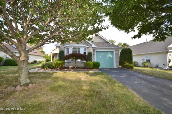 Property Slideshow image 2 of 61 | 3303 springer ln, Toms River, NJ, 08755