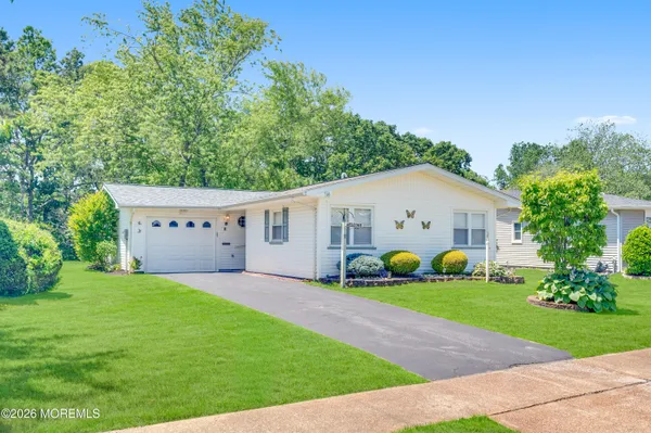 Property Slideshow image 3 of 29 | 58 central blvd, Brick, NJ, 08724