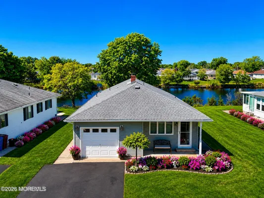 Property Slideshow image 2 of 25 | 751 jamaica blvd, Toms River, NJ, 08757