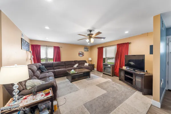 Property Slideshow image 3 of 16 | 179 buckingham dr, Manchester, NJ, 08759