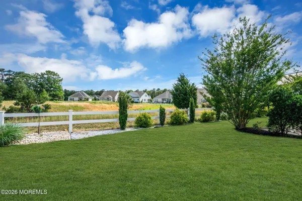 Property Slideshow image 2 of 61 | 33 mantoloking ln, Waretown, NJ, 08758