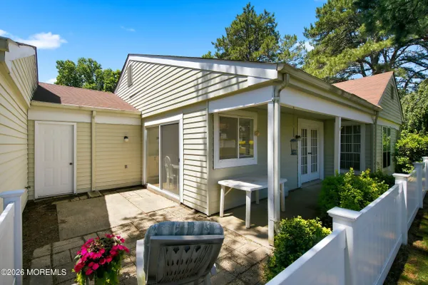 Property Slideshow image 3 of 37 | 509c tiffany ln, Manchester, NJ, 08759