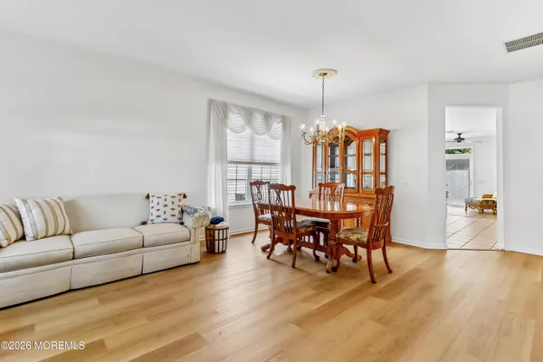Property Slideshow image 2 of 43 | 24 morning glory ct, Brick, NJ, 08724