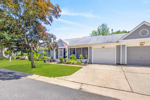 Property Slideshow image 2 of 34 | 1148a thornbury ln, Manchester, NJ, 08759
