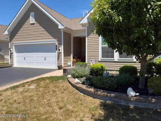 Property Slideshow image 2 of 36 | 3 bromley ln, Manchester, NJ, 08759