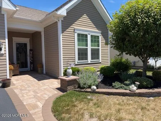 Property Slideshow image 3 of 36 | 3 bromley ln, Manchester, NJ, 08759