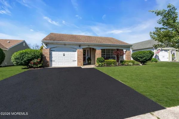 Property Slideshow image 3 of 38 | 52 greenwich ave, Manchester, NJ, 08759