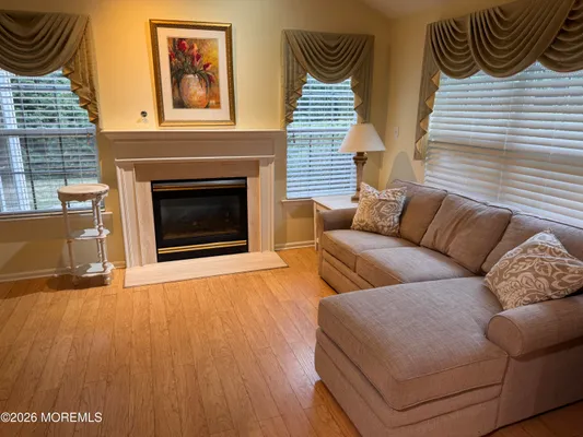 Property Slideshow image 3 of 15 | 130 skyline dr, Lakewood, NJ, 08701