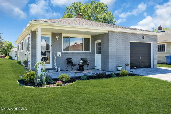 Property Slideshow image 3 of 47 | 4 mayaguana st, Toms River, NJ, 08757