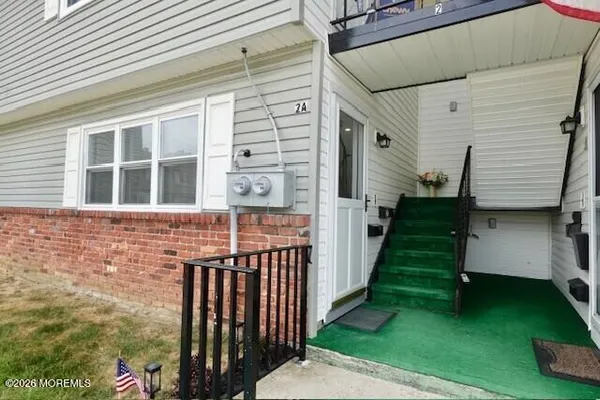 Property Slideshow image 2 of 18 | 2 georgia ct a, Matawan, NJ, 07747