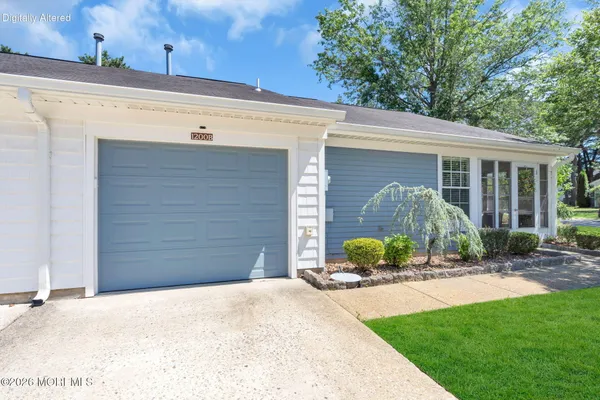 Property Slideshow image 3 of 63 | 1200b thornbury ln, Manchester, NJ, 08759