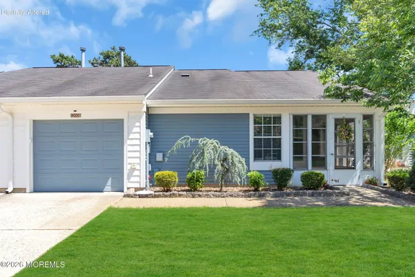 Property Slideshow image 2 of 63 | 1200b thornbury ln, Manchester, NJ, 08759