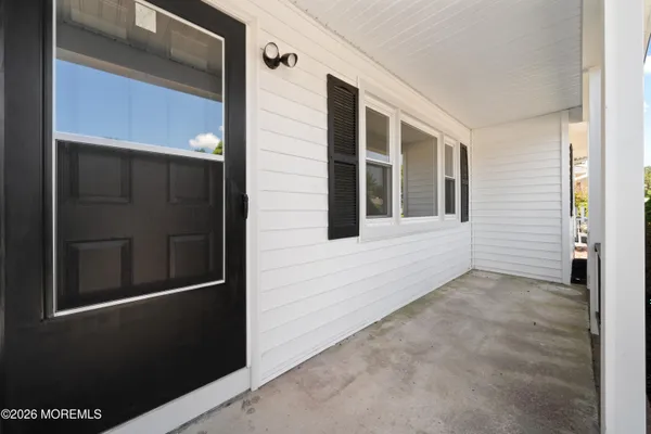 Property Slideshow image 3 of 27 | 33 whitmore dr, Toms River, NJ, 08757