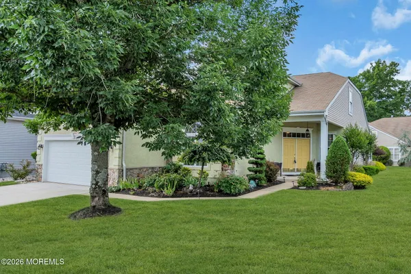 Property Slideshow image 2 of 34 | 1 pebble beach blvd, Jackson, NJ, 08527