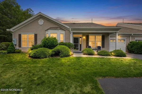 Property Slideshow image 2 of 39 | 38 autumntide dr, Lakewood, NJ, 08701