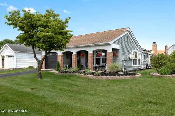 Property Slideshow image 3 of 50 | 8 dorset rd, Manchester, NJ, 08759
