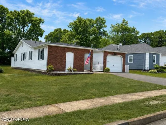 Property Slideshow image 3 of 26 | 122 central blvd, Brick, NJ, 08724