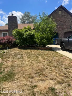 Property Slideshow image 2 of 27 | 40 sycamore access rd 40, Manahawkin, NJ, 08050