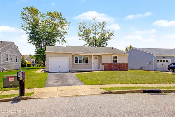 Property Slideshow image 3 of 30 | 23 eton rd, Toms River, NJ, 08757