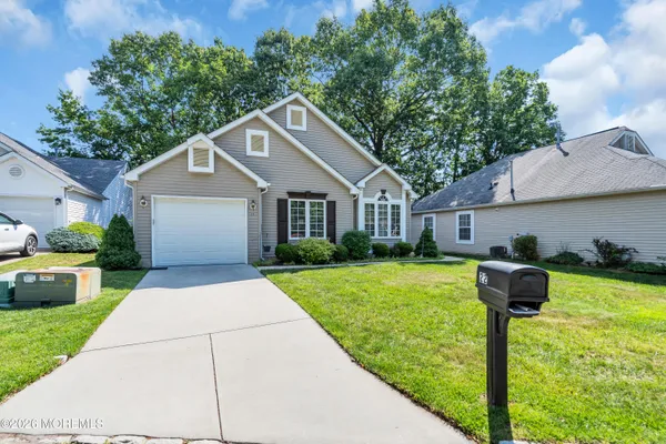 Property Slideshow image 3 of 27 | 22 s avon dr, Jackson, NJ, 08527