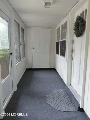 Property Slideshow image 3 of 19 | 168b huntington dr b, Lakewood, NJ, 08701